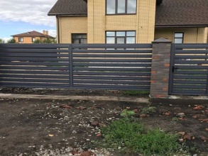 Забор жалюзи 72 метра фото в Сочи